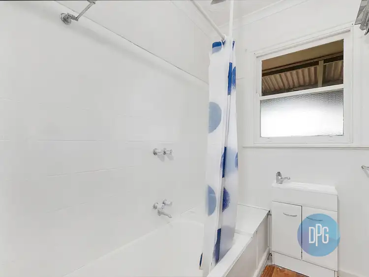 Fifth view of Homely house listing, 28 Batchelor Crescent, Wangaratta VIC 3677