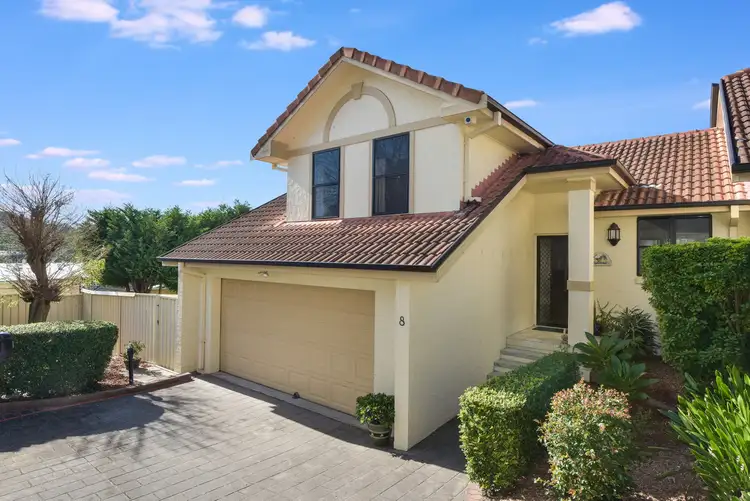 8/51 Newling Street, Lisarow NSW 2250