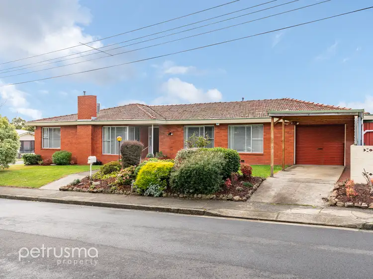 19 Cheltenham Street, Montrose TAS 7010