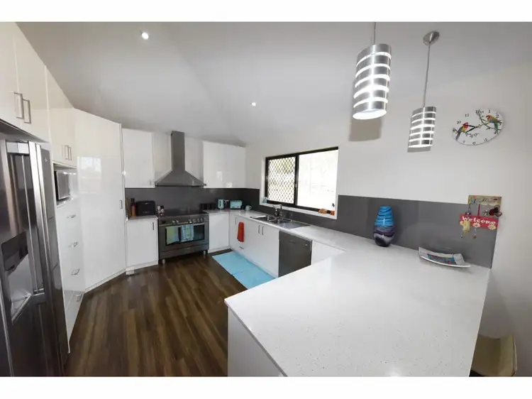 Second view of Homely house listing, 6 Folbigg Court, Gatton QLD 4343