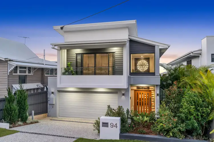 94 Melville Terrace, Manly QLD 4179