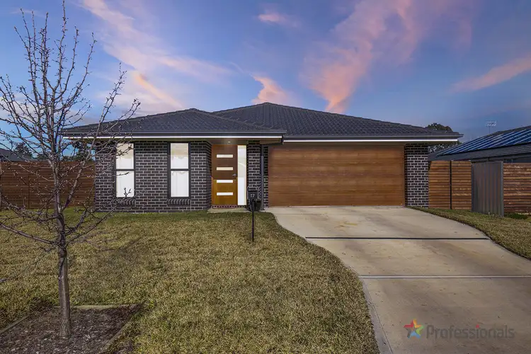 Main view of Homely house listing, 17 Yeomans Road, Armidale NSW 2350