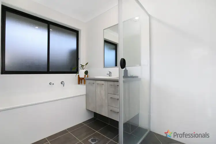 Sixth view of Homely house listing, 17 Yeomans Road, Armidale NSW 2350