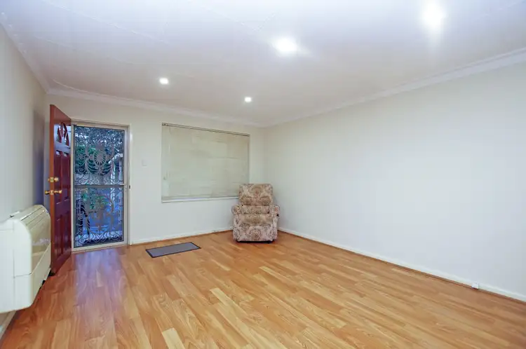 Fifth view of Homely semi-detached listing, 61B Ivanhoe Street, Morley WA 6062