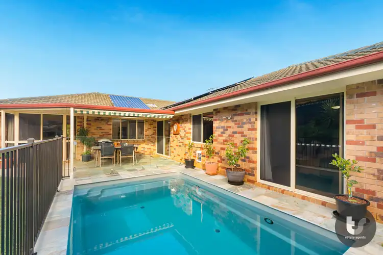 19 Manor Drive, Wellington Point QLD 4160