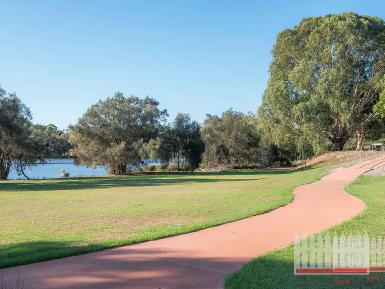 Sixth view of Homely unit listing, 8/12 Loder Way, South Guildford WA 6055