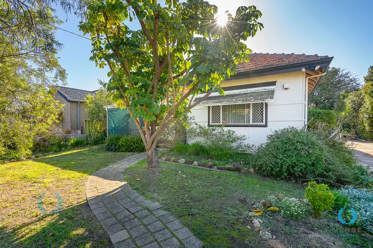 44 Renou Street, Queens Park WA 6107