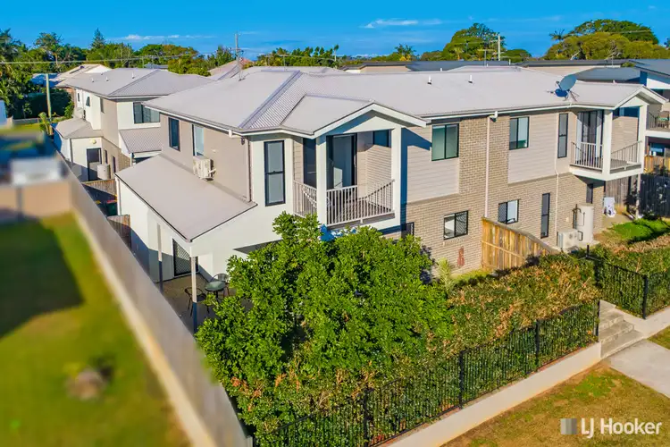Second view of Homely townhouse listing, 4/190 James Street, Redland Bay QLD 4165