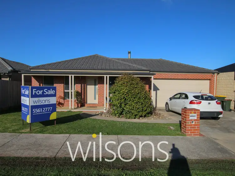 16 Thackeray Drive, Warrnambool VIC 3280