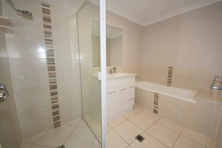 Sixth view of Homely unit listing, 1/31 Leichhardt Drive, Gracemere QLD 4702