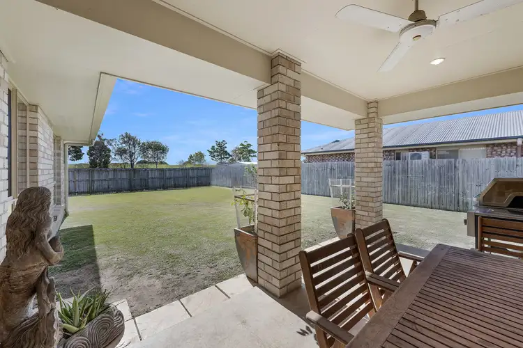 9 Blake Court, Thabeban QLD 4670