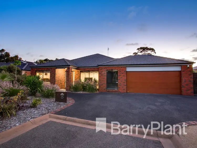 2 Parkedge Circuit, Rosebud VIC 3939
