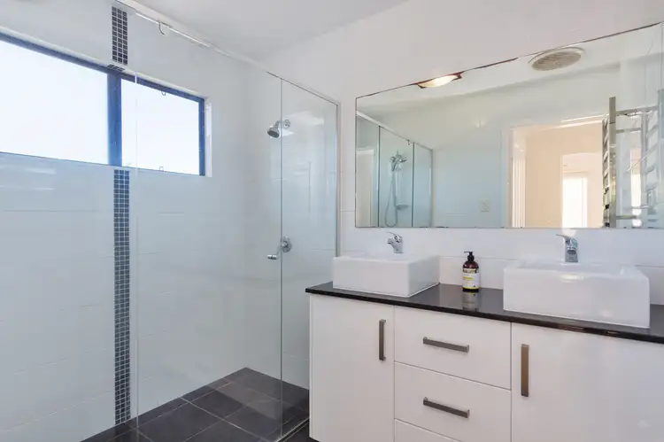Third view of Homely house listing, 300 Middle Road, Boronia Heights QLD 4124