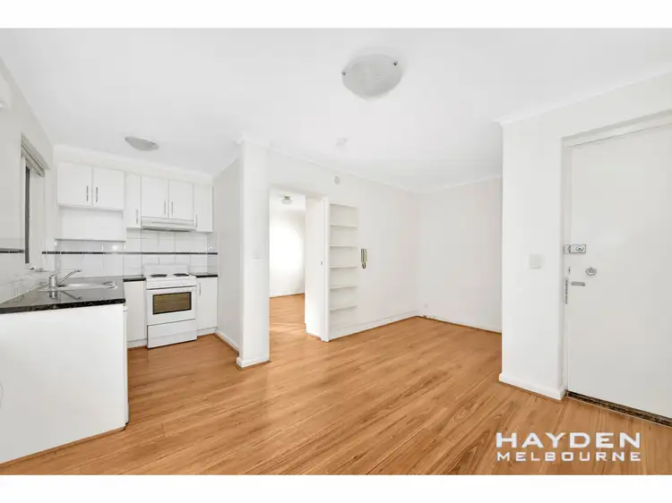 8/18 Orange Grove, Balaclava VIC 3183