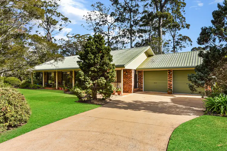 1 Greenway Court, Highfields QLD 4352