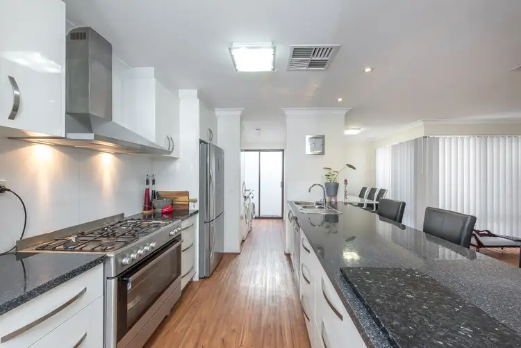 Third view of Homely house listing, 6 Grid Court, Beldon WA 6027