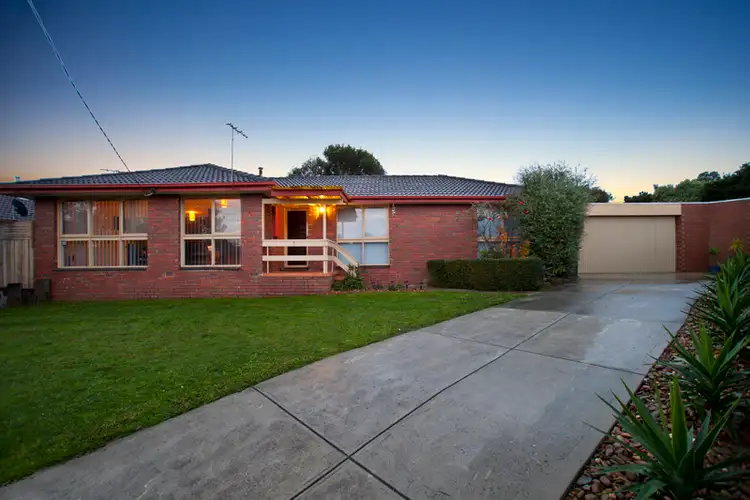 5 Grace Court, Frankston VIC 3199