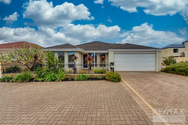 3A St Louis Avenue, Hocking WA 6065