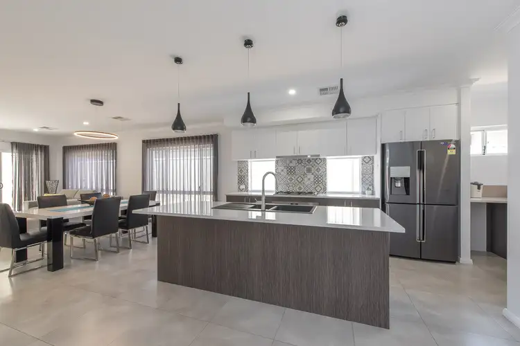 13 Vive Avenue, Craigie WA 6025