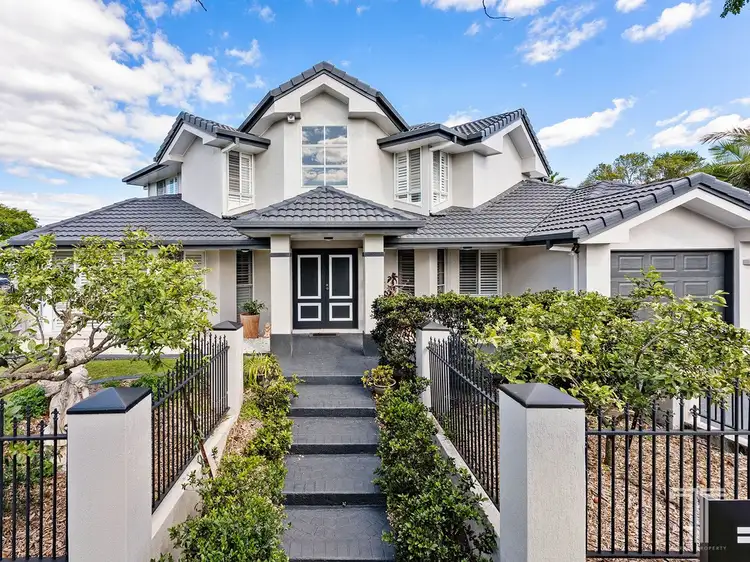 3 Willow Place, Carindale QLD 4152