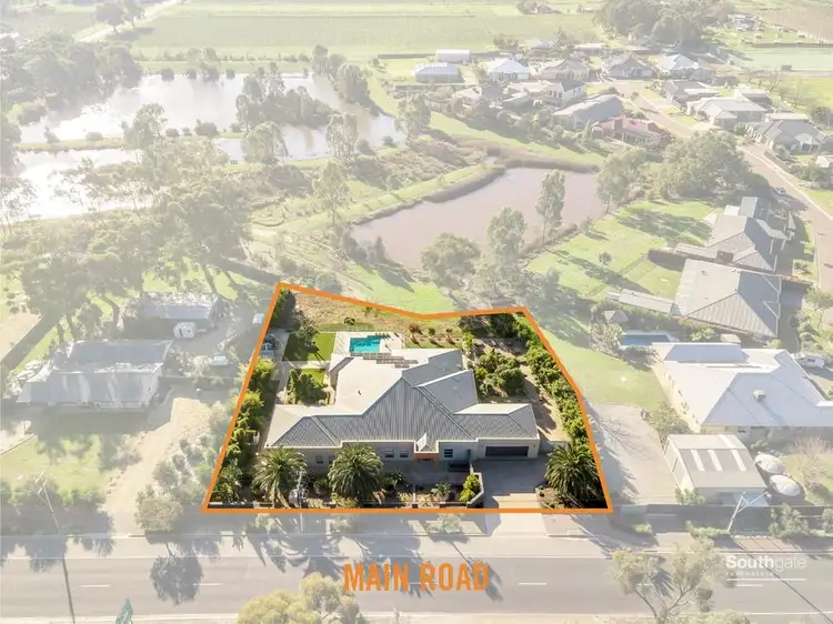 9 Main Road, Mclaren Flat SA 5171