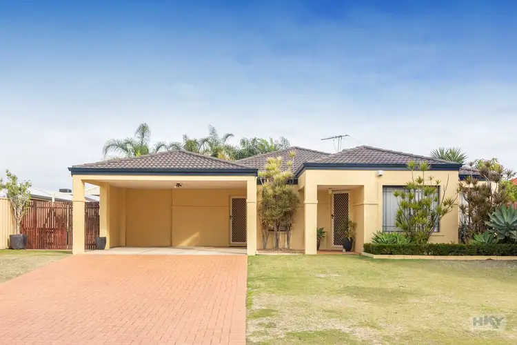 5 Portland Mews, Bennett Springs WA 6063