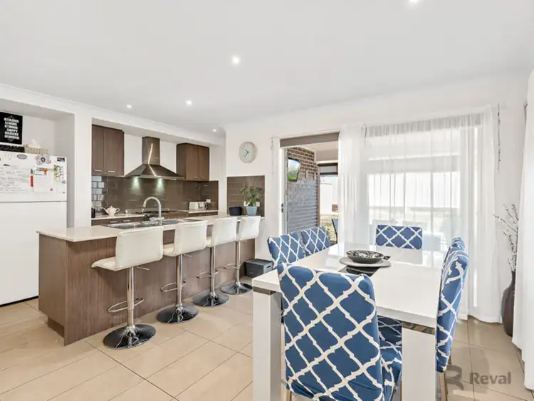Main view of Homely house listing, 10 Koona Place, Hillcrest QLD 4118