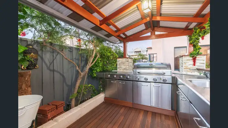 Fourth view of Homely house listing, 33 Davenport Circuit, Mindarie WA 6030