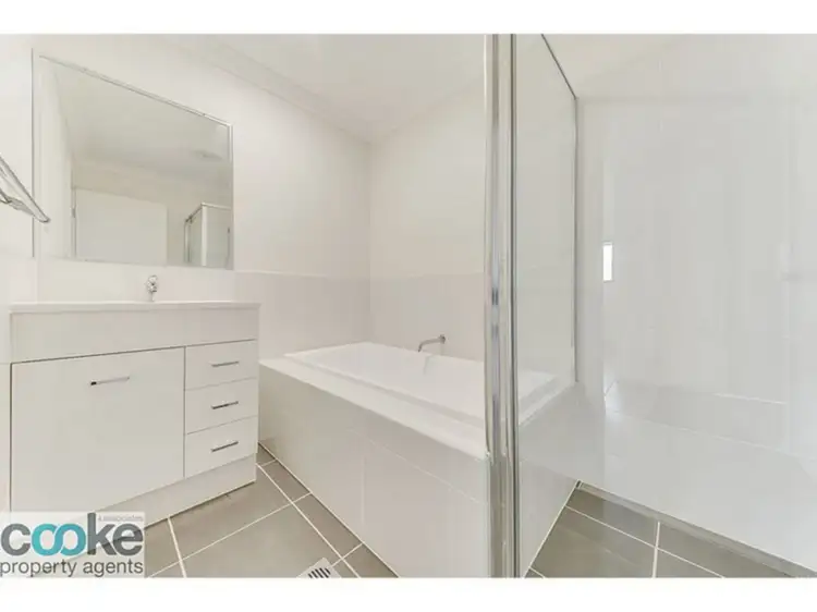 Third view of Homely semi-detached listing, 9 Leopold Place, Gracemere QLD 4702