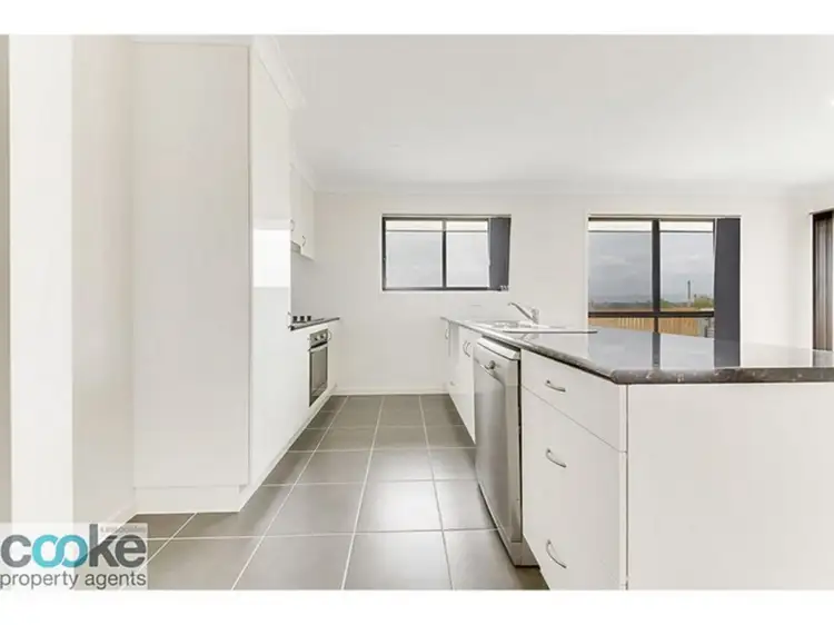 Fourth view of Homely semi-detached listing, 9 Leopold Place, Gracemere QLD 4702