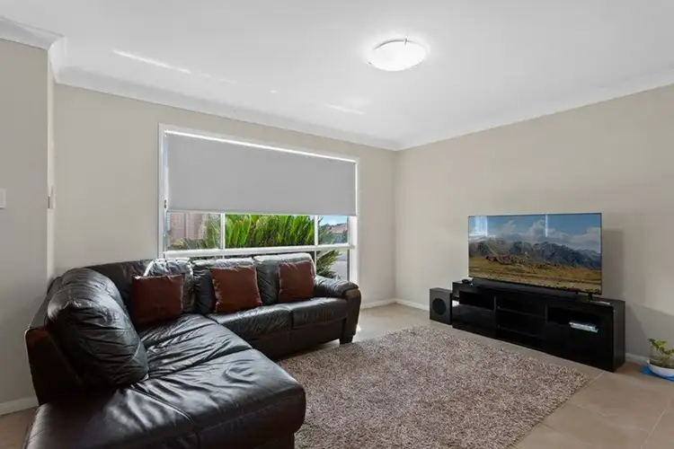 Third view of Homely unit listing, 4/26 Kurtz Street, Kearneys Spring QLD 4350