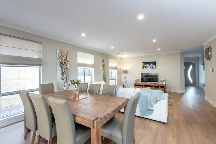 Fifth view of Homely house listing, 19 Gippsland Way, Banksia Grove WA 6031
