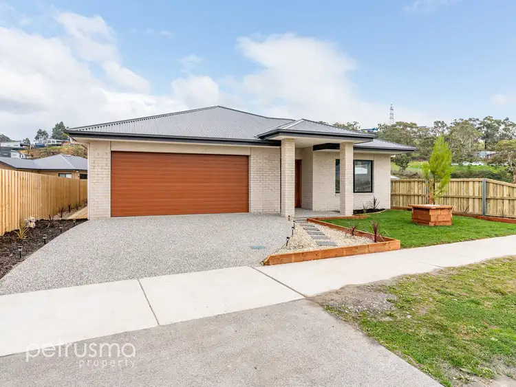 22 Tabart Street, New Town TAS 7008