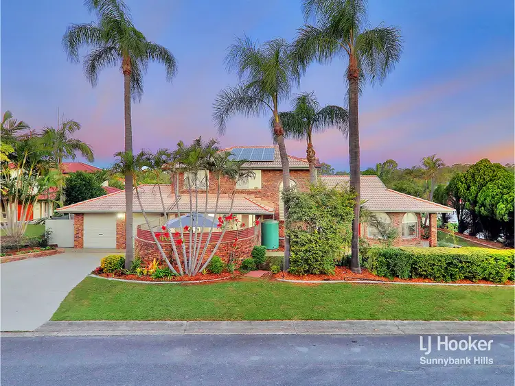 8 Googie Crescent, Eight Mile Plains QLD 4113