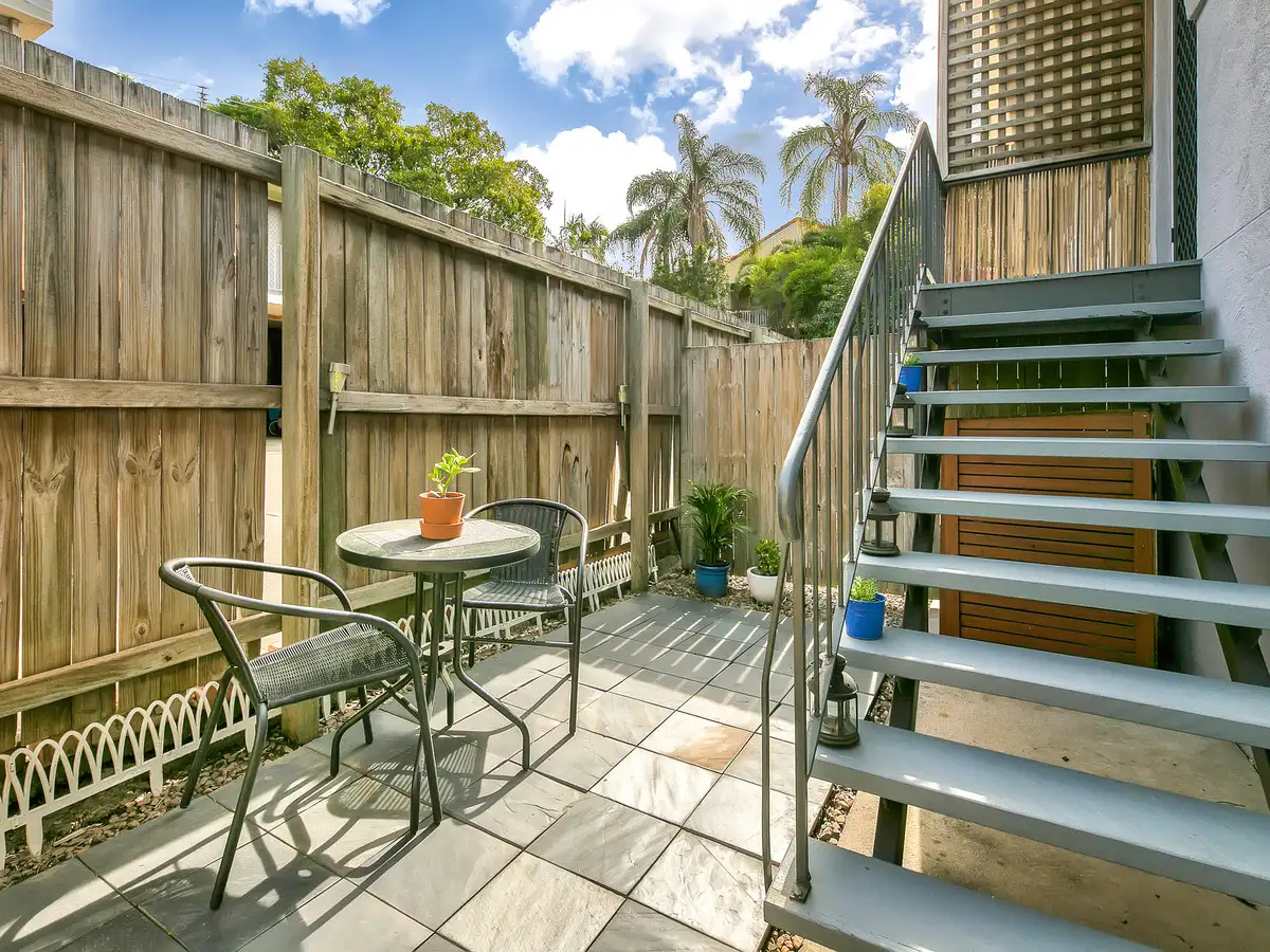 Main view of Homely unit listing, 2/398 Old Cleveland Road, Coorparoo QLD 4151