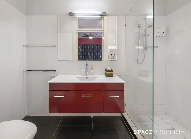 Sixth view of Homely house listing, 1 Thornbury Street, Spring Hill QLD 4000