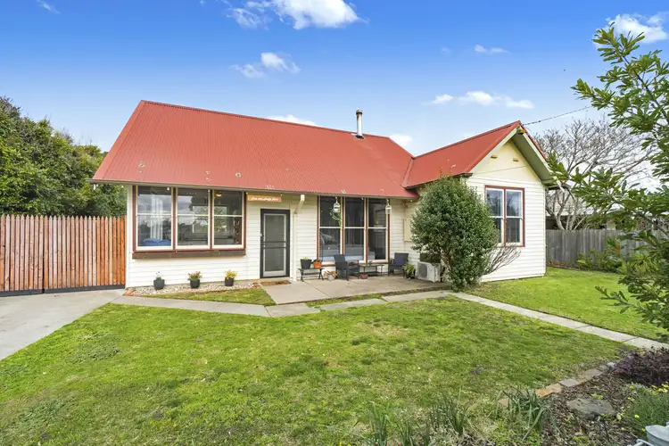 14 McAlister Street, Stratford VIC 3862