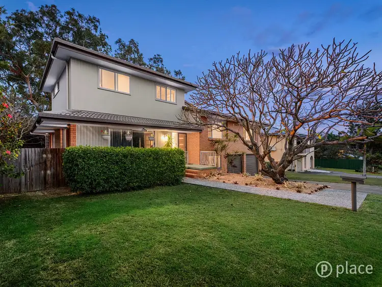 10 Nidalla Street, Macgregor QLD 4109