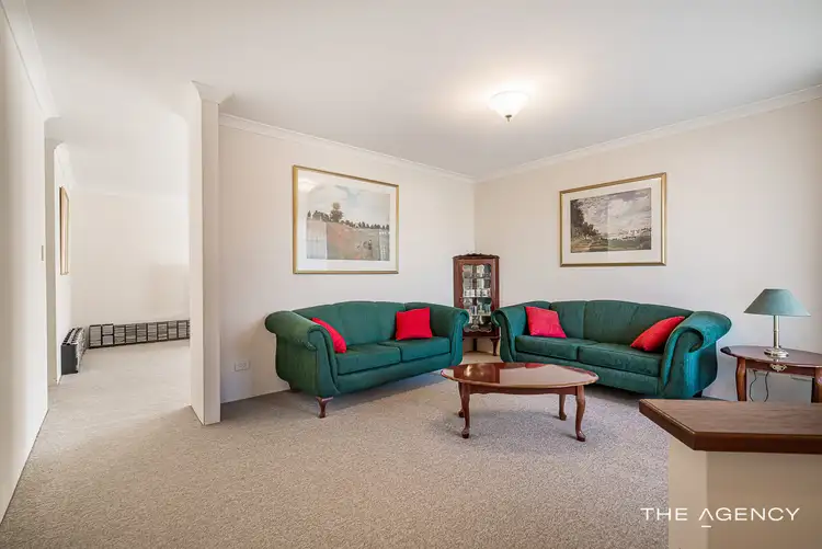 Fifth view of Homely house listing, 4 Jakovich Circuit, Atwell WA 6164