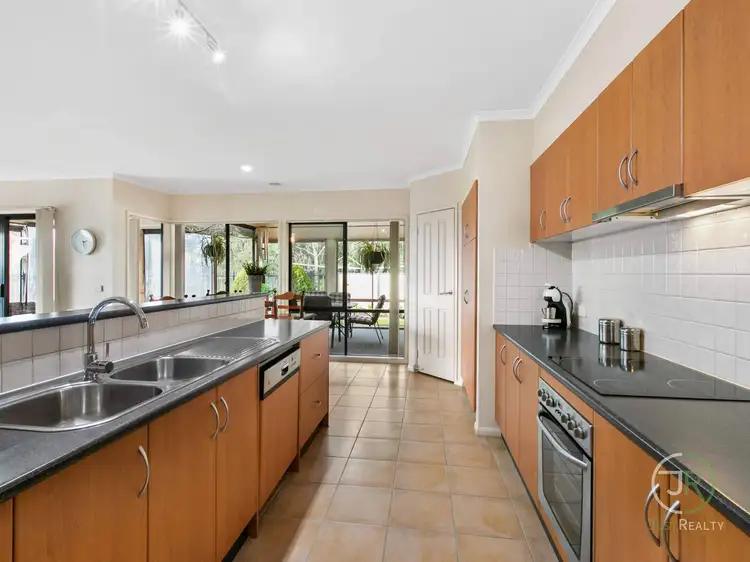 Second view of Homely house listing, 4 Amstel Mews, Cranbourne VIC 3977