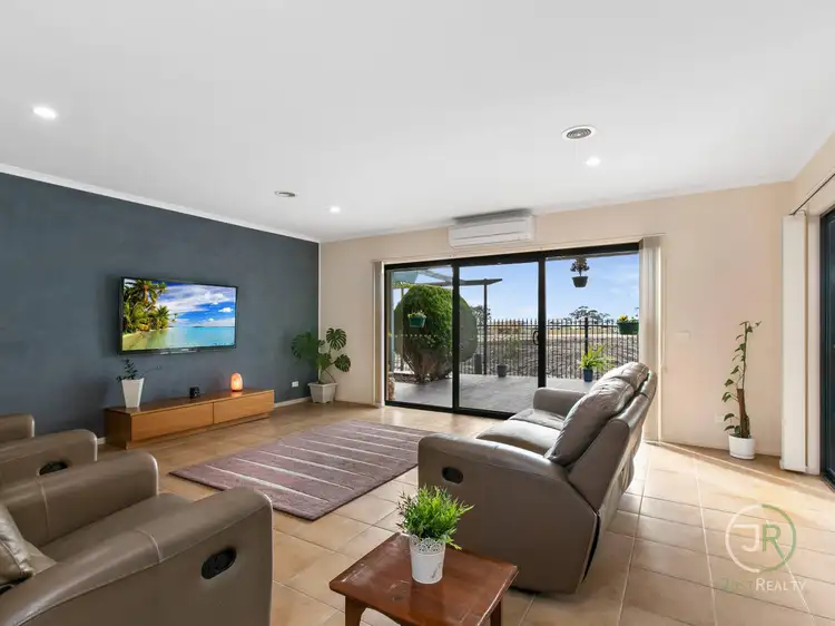 Fourth view of Homely house listing, 4 Amstel Mews, Cranbourne VIC 3977