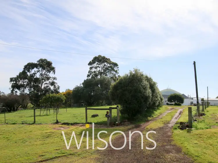 132 Mill Street, Mortlake VIC 3272