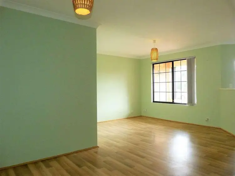 Second view of Homely house listing, 10 Cologne Gardens, Port Kennedy WA 6172
