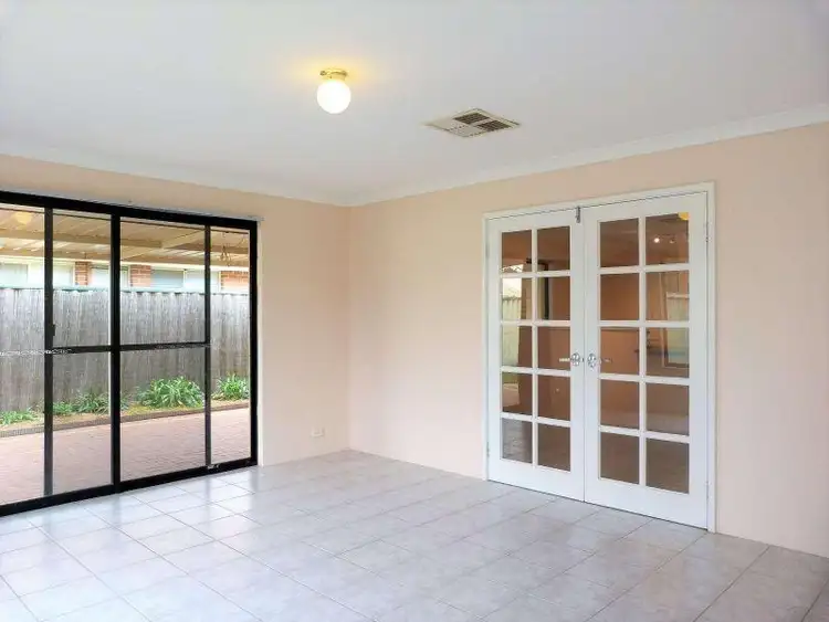 Sixth view of Homely house listing, 10 Cologne Gardens, Port Kennedy WA 6172