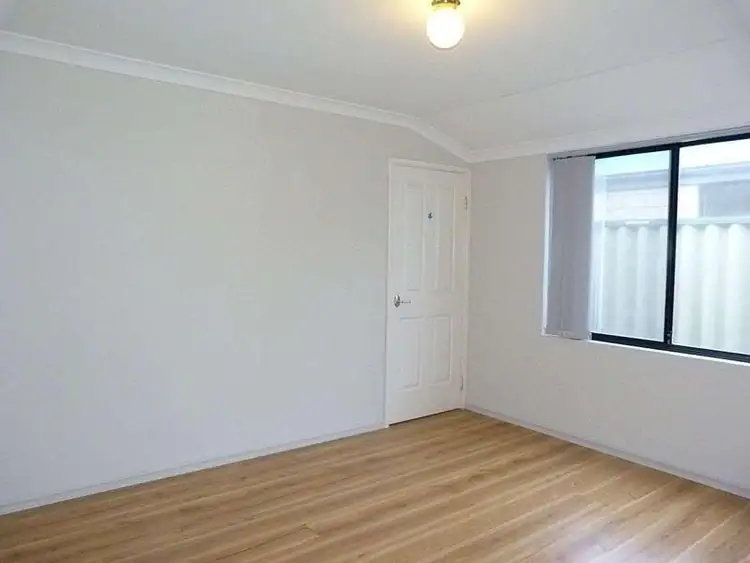 Seventh view of Homely house listing, 10 Cologne Gardens, Port Kennedy WA 6172