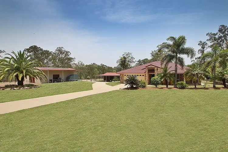 10 James Road, Pine Mountain QLD 4306