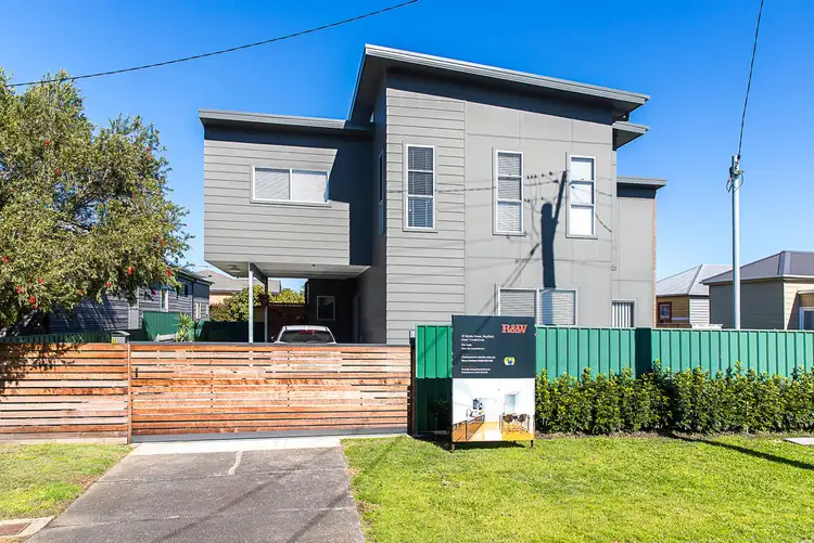 1E Myola Street, Mayfield NSW 2304