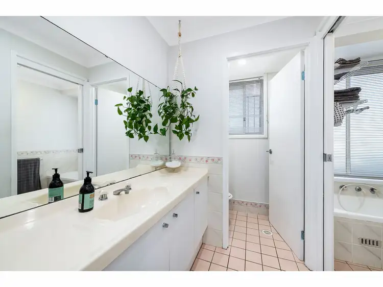 Sixth view of Homely house listing, 20 Claypole Street, Ambarvale NSW 2560