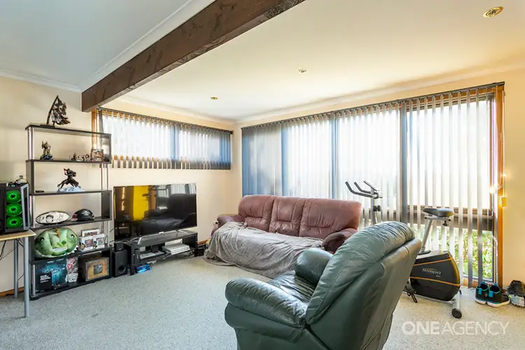 Fifth view of Homely unit listing, 1/10 Ann Place, Ocean Vista TAS 7320