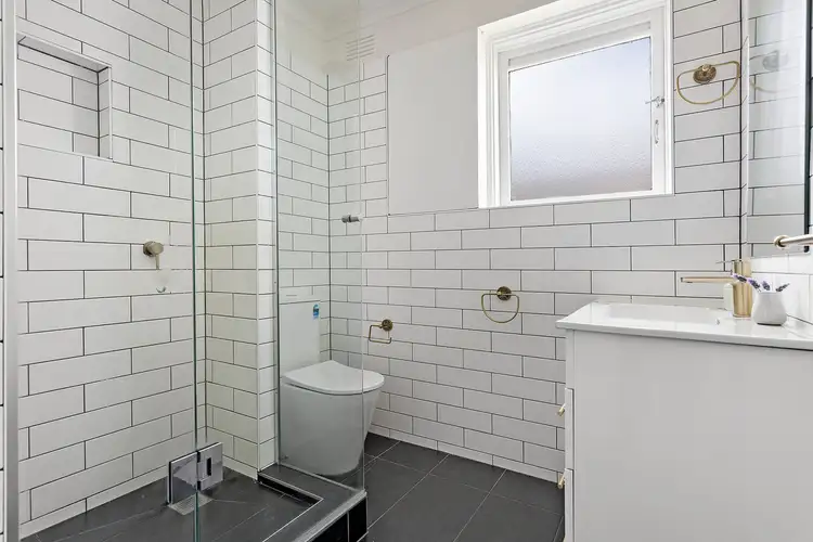 Fifth view of Homely apartment listing, 6/22 Auburn Grove, Hawthorn East VIC 3123